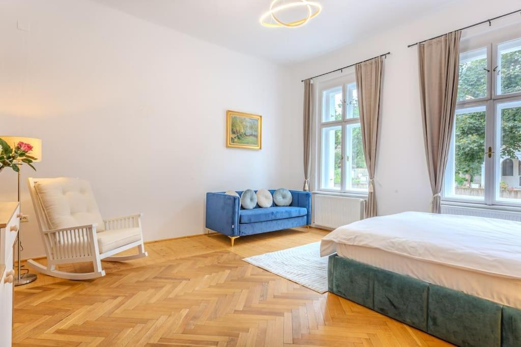 Gb4 By Rentable Apartment Brasov Ngoại thất bức ảnh